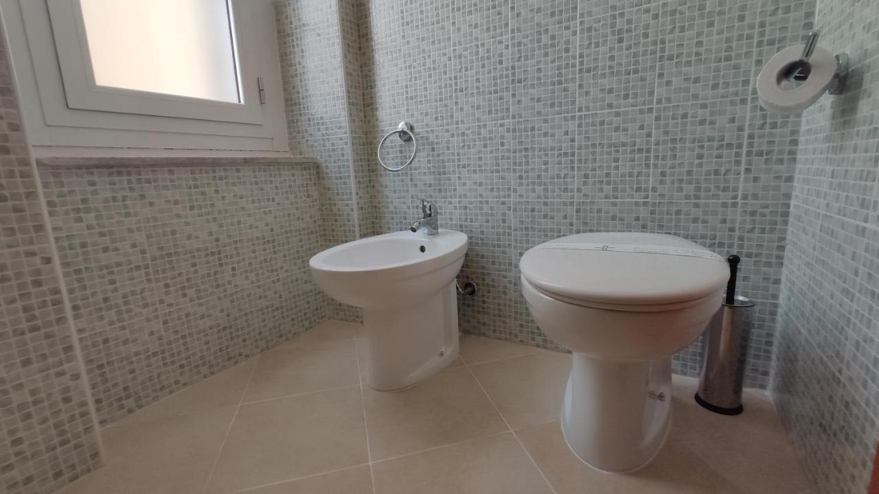 Nell'Azzurro Hotel Cagliari Bagian luar foto