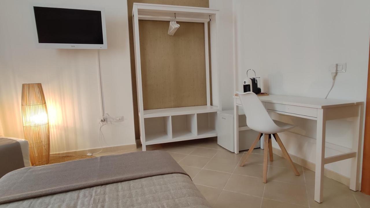 Nell'Azzurro Hotel Cagliari Bagian luar foto