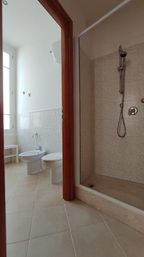 Nell'Azzurro Hotel Cagliari Bagian luar foto