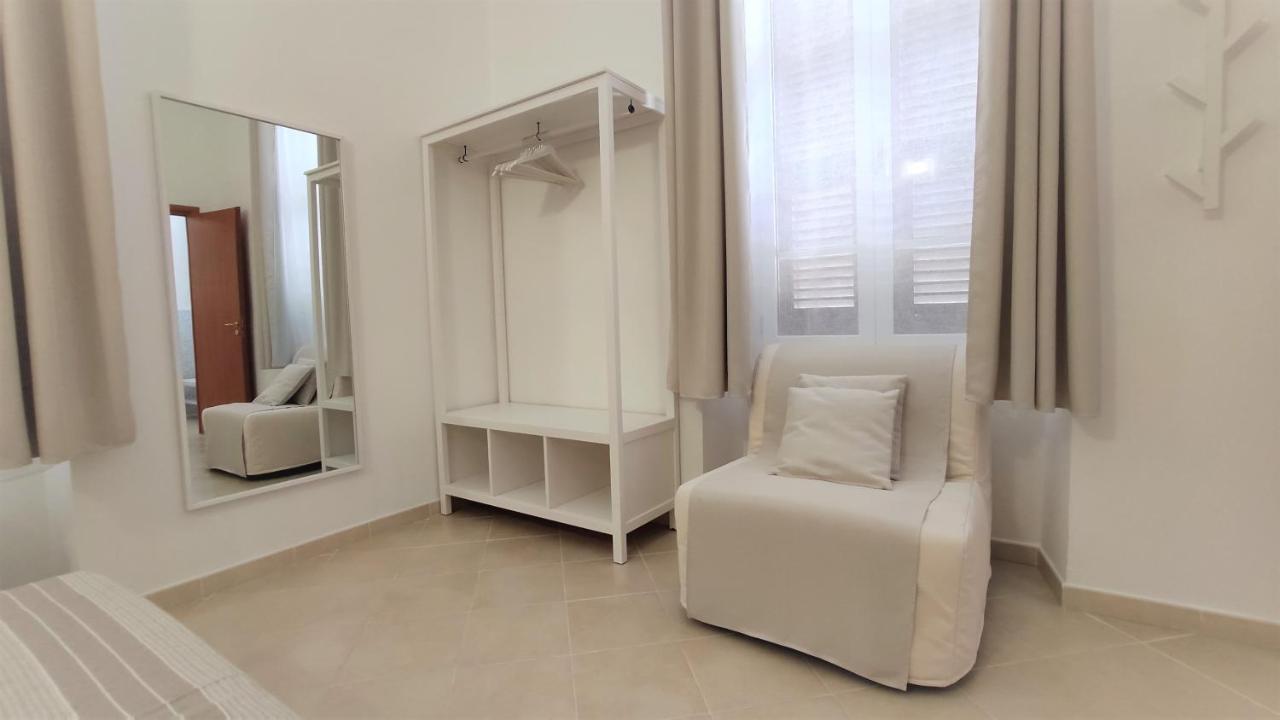 Nell'Azzurro Hotel Cagliari Bagian luar foto