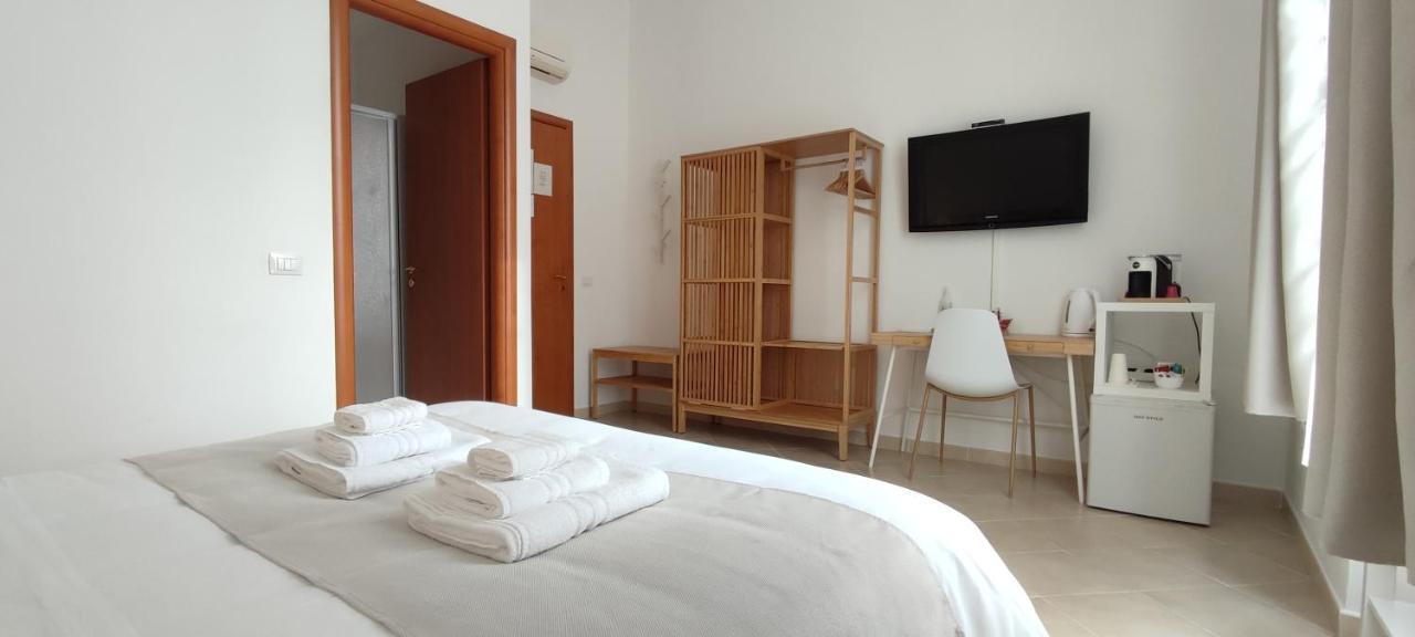Nell'Azzurro Hotel Cagliari Bagian luar foto