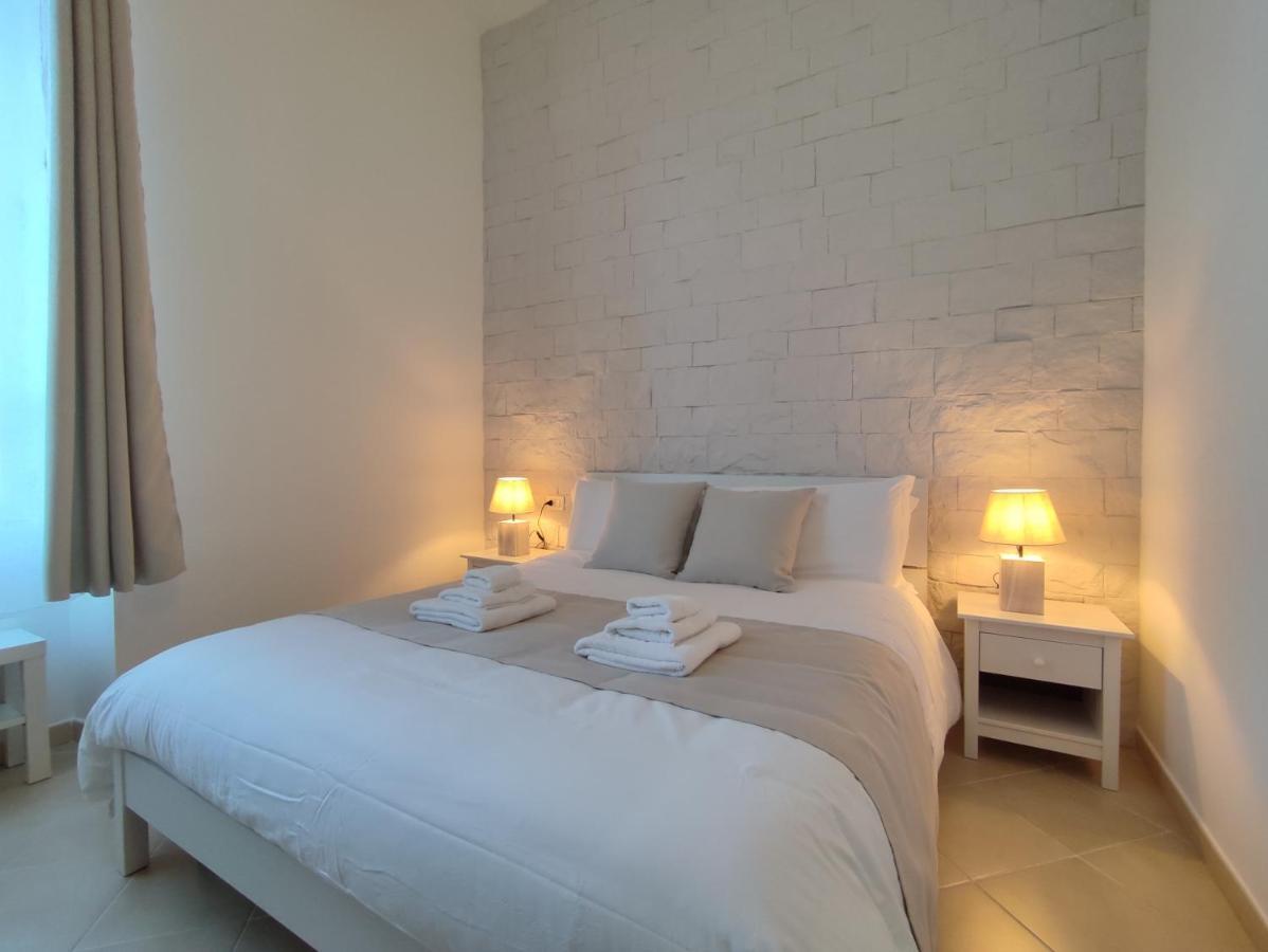 Nell'Azzurro Hotel Cagliari Bagian luar foto