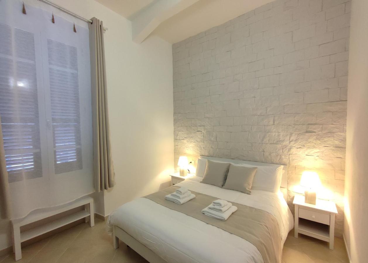 Nell'Azzurro Hotel Cagliari Bagian luar foto